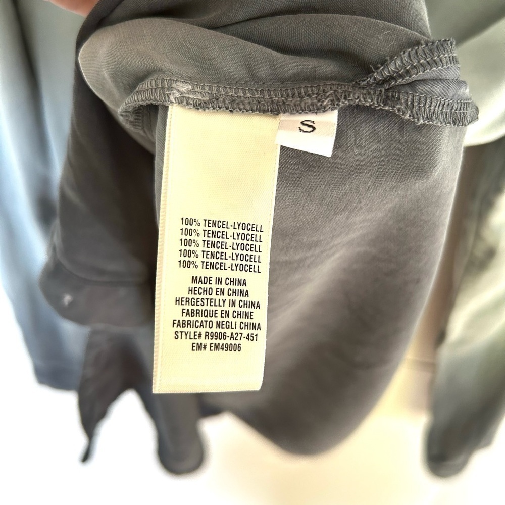 ANTHROPOLOGIE Cloth and Stone Ombre Button Down Shirt Size Small - Picture 5 of 9